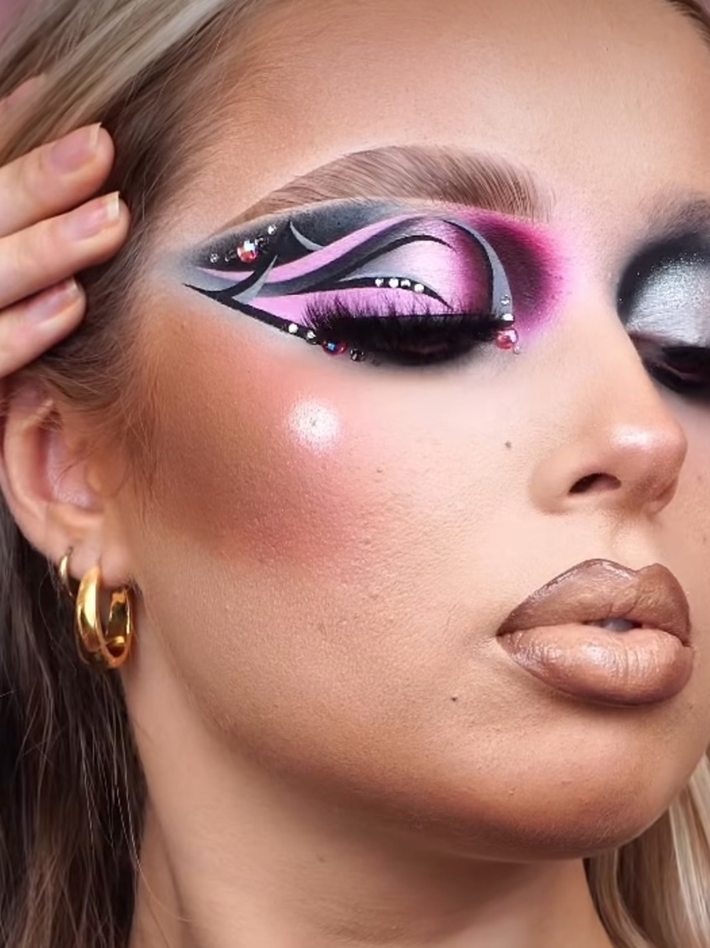 P. Louise Cosmetic Paint Cream Eyeshadow & Base Primer Eyeliner Fearless Fuchsia - Picture 5 of 6